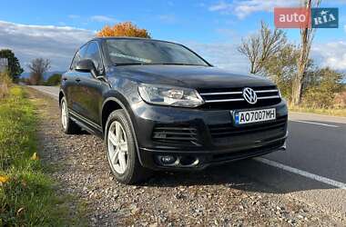 Позашляховик / Кросовер Volkswagen Touareg 2014 в  фото 2 Позашляховик / Кросовер Volkswagen Touareg 2014 в