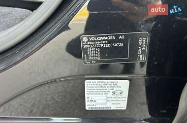 Позашляховик / Кросовер Volkswagen Touareg 2014 в  фото 39 Позашляховик / Кросовер Volkswagen Touareg 2014 в