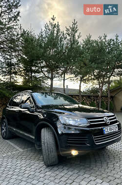 Внедорожник / Кроссовер Volkswagen Touareg 2011 в 