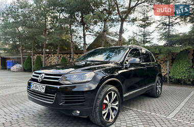 Внедорожник / Кроссовер Volkswagen Touareg 2011 в 