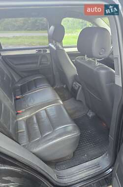 Внедорожник / Кроссовер Volkswagen Touareg 2007 в 