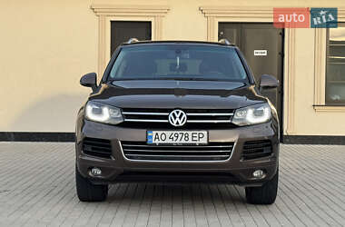 Позашляховик / Кросовер Volkswagen Touareg 2014 в Мукачевому