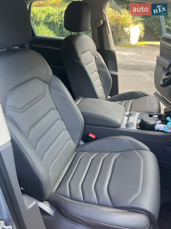 Внедорожник / Кроссовер Volkswagen Touareg 2022 в Киеве фото 7 Внедорожник / Кроссовер Volkswagen Touareg 2022 в Киеве