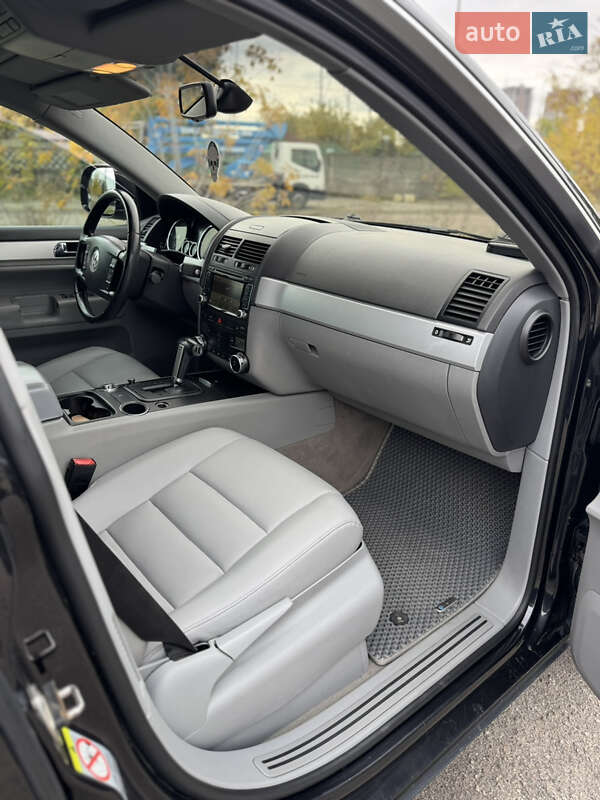 Внедорожник / Кроссовер Volkswagen Touareg 2007 в Киеве фото 8 Внедорожник / Кроссовер Volkswagen Touareg 2007 в Киеве