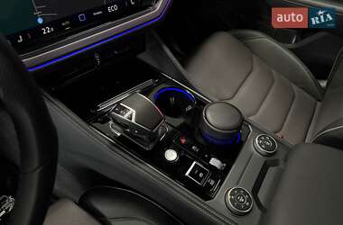Внедорожник / Кроссовер Volkswagen Touareg 2025 в 