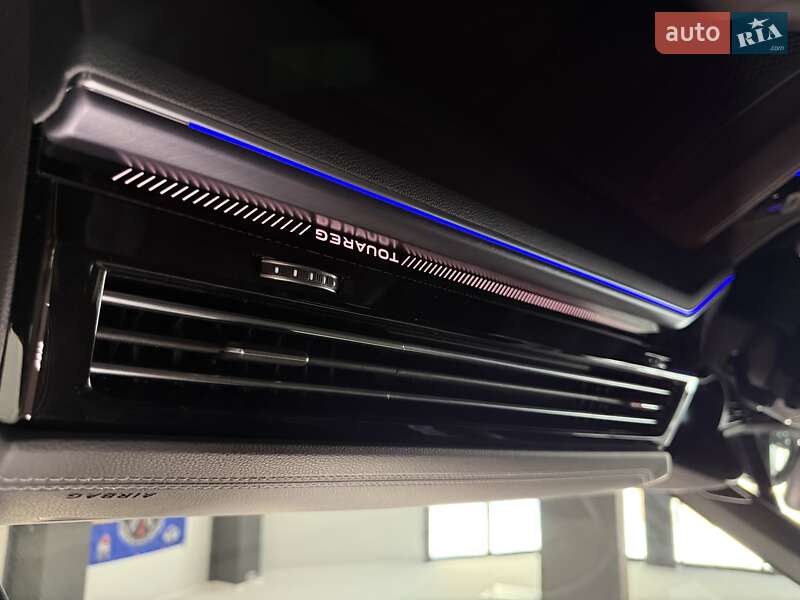 Позашляховик / Кросовер Volkswagen Touareg 2025 в Тернополі