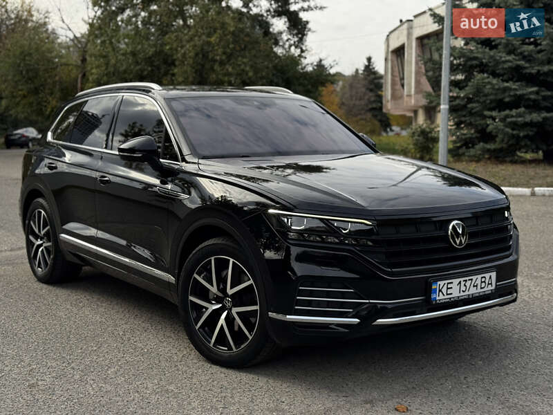 Внедорожник / Кроссовер Volkswagen Touareg 2021 в Днепре