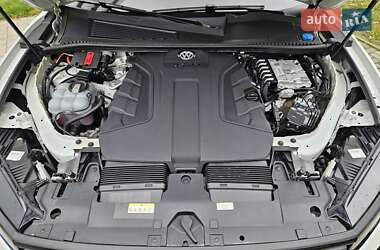 Внедорожник / Кроссовер Volkswagen Touareg 2024 в  фото 60 Внедорожник / Кроссовер Volkswagen Touareg 2024 в