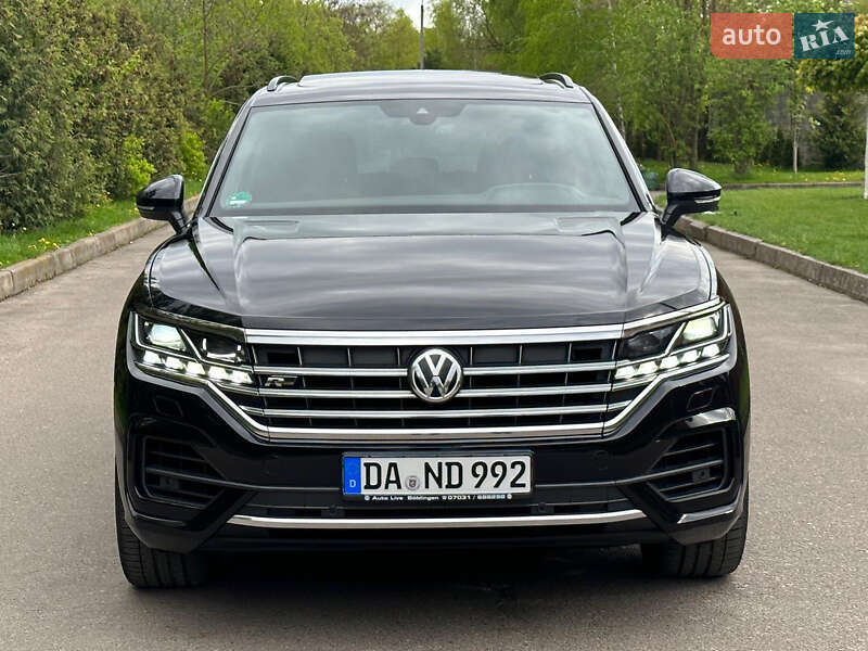 Позашляховик / Кросовер Volkswagen Touareg 2018 в Сарнах фото 16 Позашляховик / Кросовер Volkswagen Touareg 2018 в Сарнах