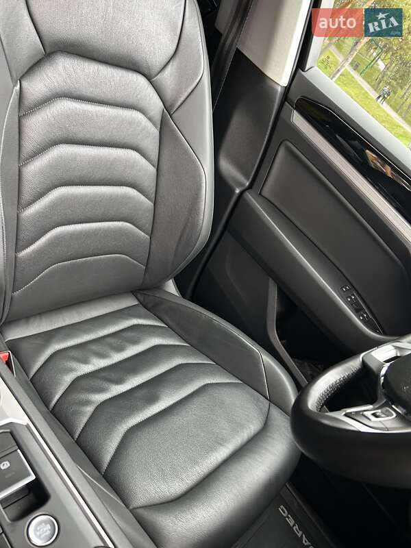 Позашляховик / Кросовер Volkswagen Touareg 2019 в Києві фото 34 Позашляховик / Кросовер Volkswagen Touareg 2019 в Києві