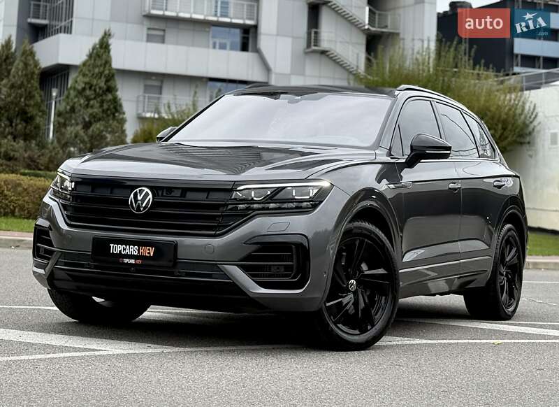 Внедорожник / Кроссовер Volkswagen Touareg 2023 в Киеве