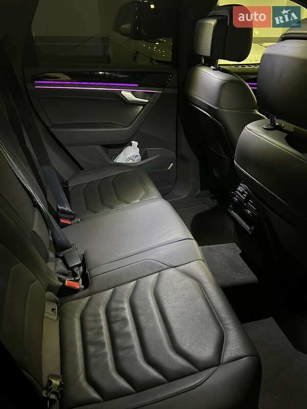 Внедорожник / Кроссовер Volkswagen Touareg 2022 в Киеве фото 11 Внедорожник / Кроссовер Volkswagen Touareg 2022 в Киеве