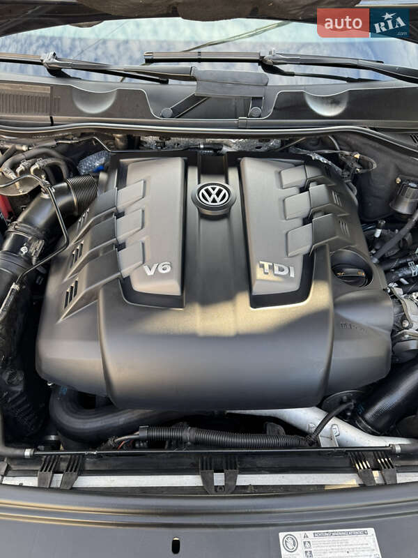 Внедорожник / Кроссовер Volkswagen Touareg 2012 в Днепре фото 18 Внедорожник / Кроссовер Volkswagen Touareg 2012 в Днепре