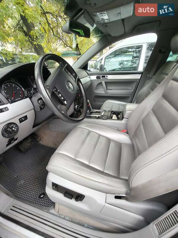 Внедорожник / Кроссовер Volkswagen Touareg 2004 в Ивано-Франковске фото 6 Внедорожник / Кроссовер Volkswagen Touareg 2004 в Ивано-Франковске