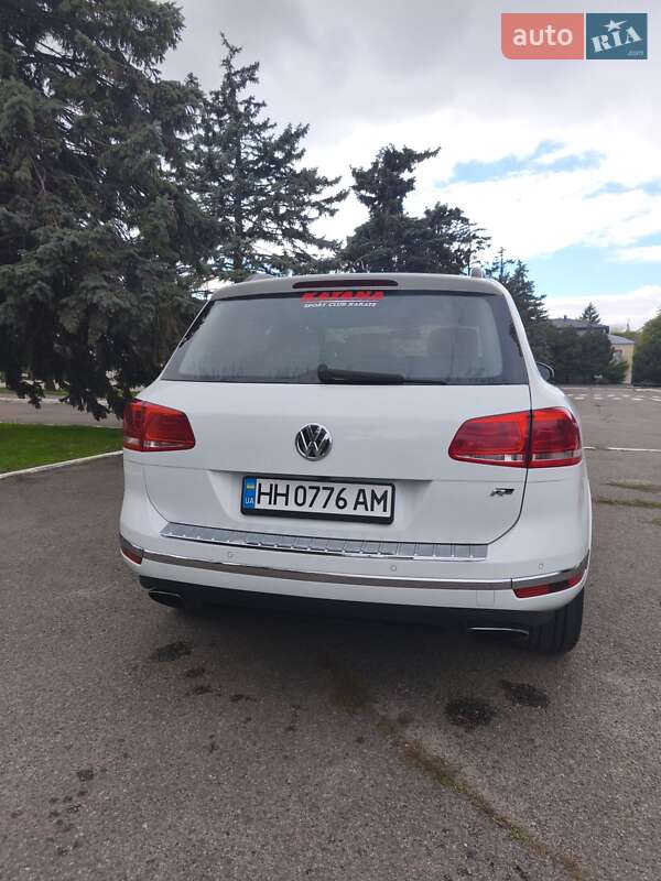 Внедорожник / Кроссовер Volkswagen Touareg 2014 в Черноморске фото 4 Внедорожник / Кроссовер Volkswagen Touareg 2014 в Черноморске