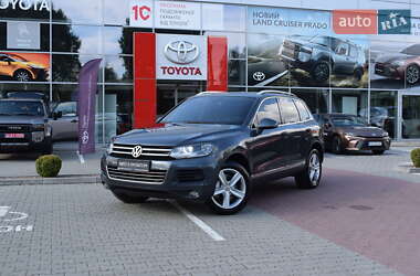 Внедорожник / Кроссовер Volkswagen Touareg 2014 в 