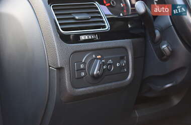 Внедорожник / Кроссовер Volkswagen Touareg 2014 в 