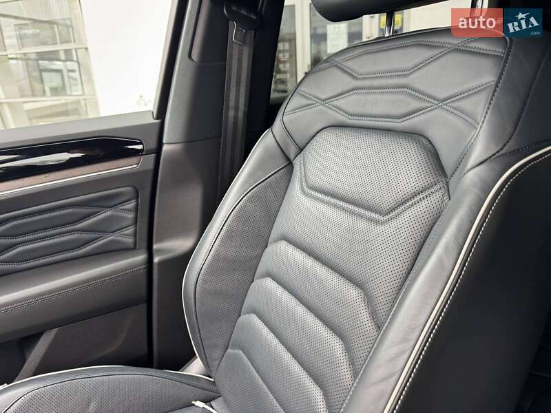 Внедорожник / Кроссовер Volkswagen Touareg 2021 в Полтаве фото 12 Внедорожник / Кроссовер Volkswagen Touareg 2021 в Полтаве