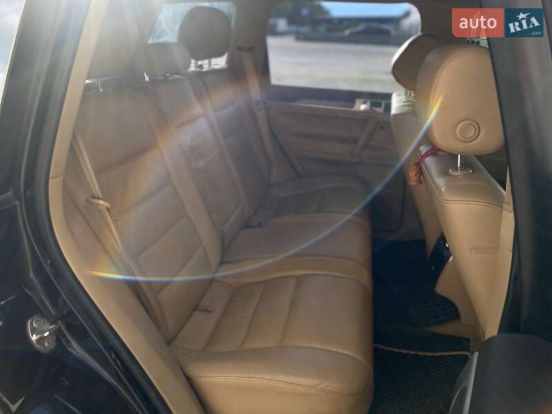 Внедорожник / Кроссовер Volkswagen Touareg 2008 в Киеве фото 16 Внедорожник / Кроссовер Volkswagen Touareg 2008 в Киеве