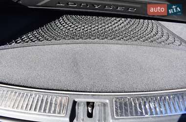 Внедорожник / Кроссовер Volkswagen Touareg 2019 в 