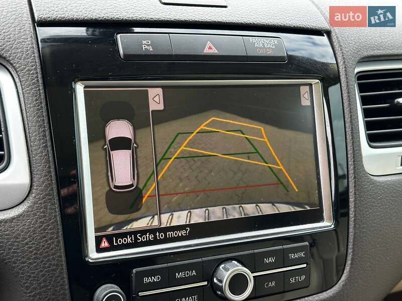 Позашляховик / Кросовер Volkswagen Touareg 2012 в Львові фото 27 Позашляховик / Кросовер Volkswagen Touareg 2012 в Львові