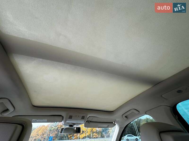 Позашляховик / Кросовер Volkswagen Touareg 2012 в Львові фото 34 Позашляховик / Кросовер Volkswagen Touareg 2012 в Львові