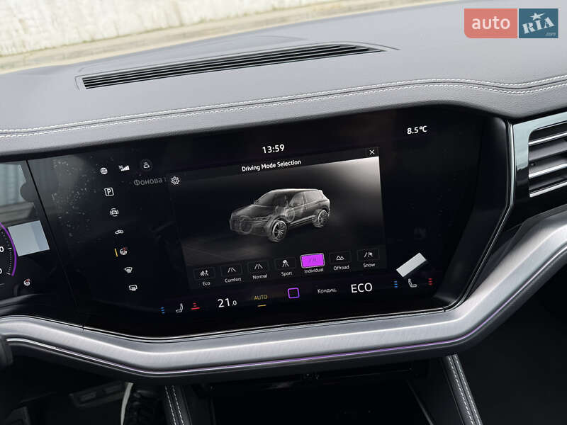 Внедорожник / Кроссовер Volkswagen Touareg 2025 в Киеве фото 56 Внедорожник / Кроссовер Volkswagen Touareg 2025 в Киеве