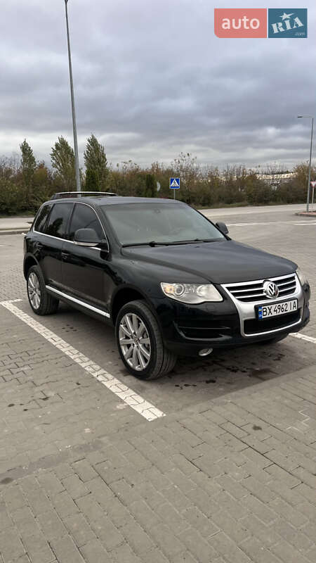Внедорожник / Кроссовер Volkswagen Touareg 2007 в Каменец-Подольском фото 2 Внедорожник / Кроссовер Volkswagen Touareg 2007 в Каменец-Подольском
