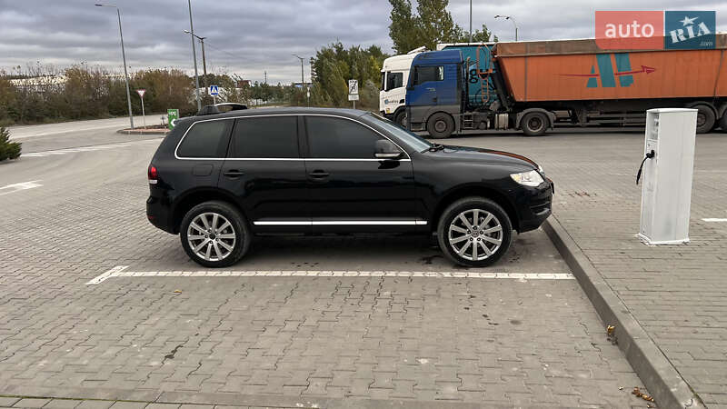 Внедорожник / Кроссовер Volkswagen Touareg 2007 в Каменец-Подольском фото 3 Внедорожник / Кроссовер Volkswagen Touareg 2007 в Каменец-Подольском