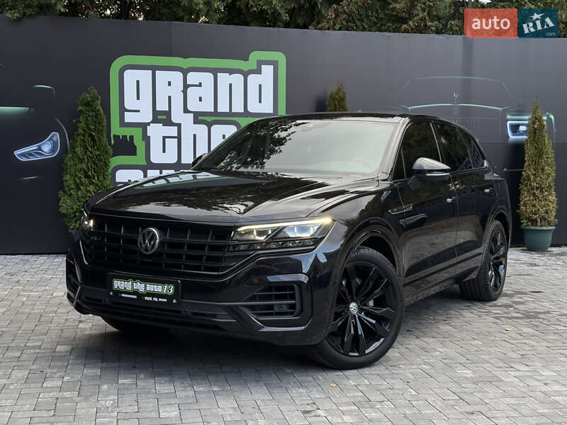 Внедорожник / Кроссовер Volkswagen Touareg 2020 в Киеве