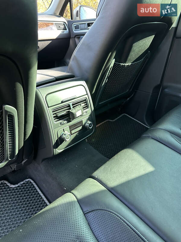 Внедорожник / Кроссовер Volkswagen Touareg 2011 в Калуше фото 15 Внедорожник / Кроссовер Volkswagen Touareg 2011 в Калуше
