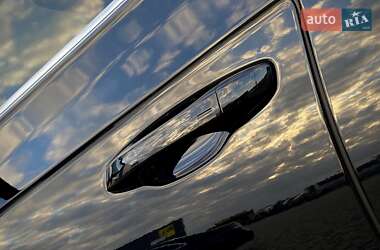 Внедорожник / Кроссовер Volkswagen Touareg 2019 в 