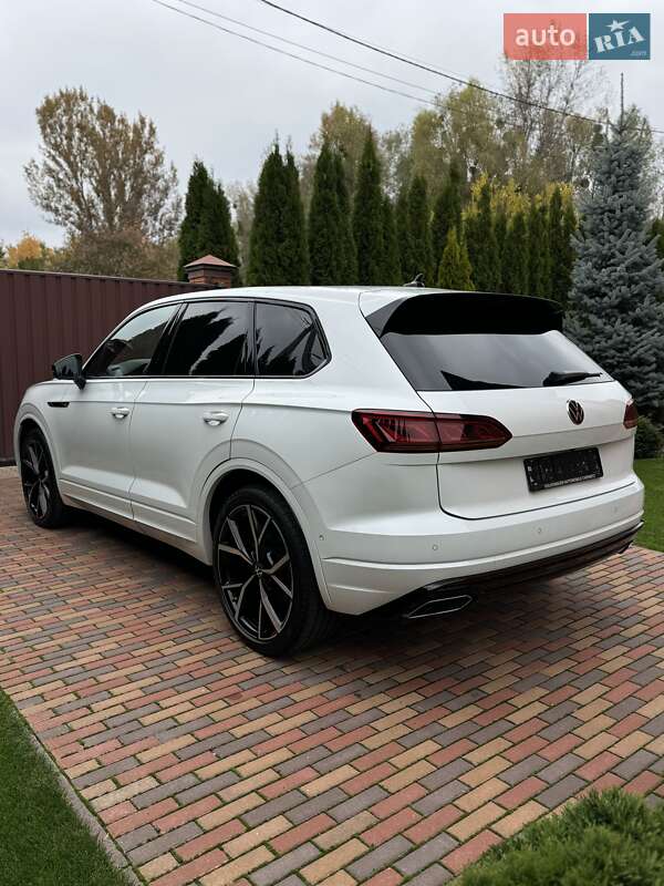 Внедорожник / Кроссовер Volkswagen Touareg 2021 в Киеве фото 14 Внедорожник / Кроссовер Volkswagen Touareg 2021 в Киеве