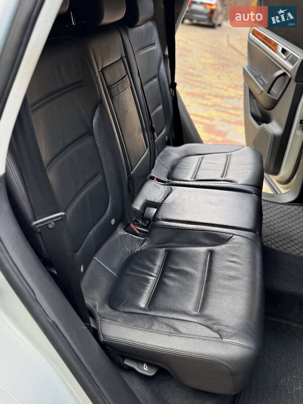Позашляховик / Кросовер Volkswagen Touareg 2012 в Одесі фото 20 Позашляховик / Кросовер Volkswagen Touareg 2012 в Одесі