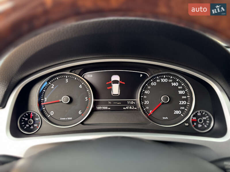 Позашляховик / Кросовер Volkswagen Touareg 2012 в Одесі фото 33 Позашляховик / Кросовер Volkswagen Touareg 2012 в Одесі