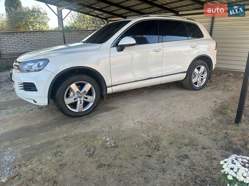 Внедорожник / Кроссовер Volkswagen Touareg 2011 в Виннице фото 3 Внедорожник / Кроссовер Volkswagen Touareg 2011 в Виннице