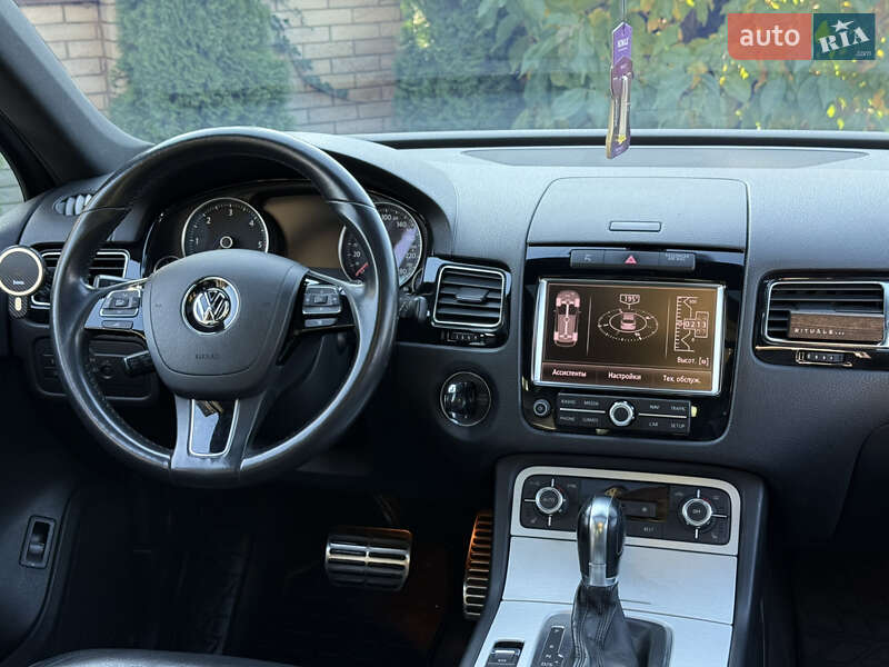Внедорожник / Кроссовер Volkswagen Touareg 2013 в Черновцах фото 57 Внедорожник / Кроссовер Volkswagen Touareg 2013 в Черновцах