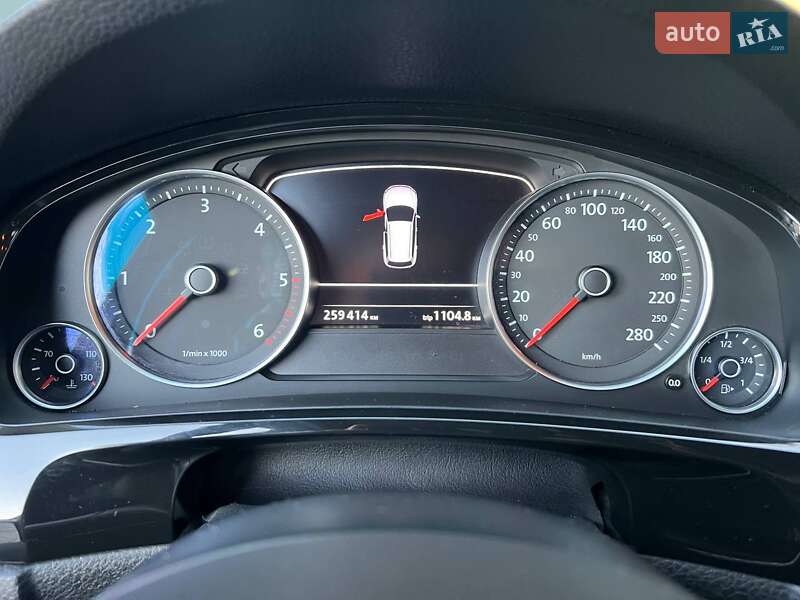 Позашляховик / Кросовер Volkswagen Touareg 2013 в Хмельницькому фото 17 Позашляховик / Кросовер Volkswagen Touareg 2013 в Хмельницькому
