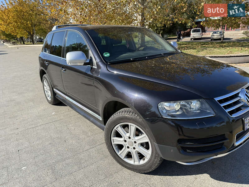 Внедорожник / Кроссовер Volkswagen Touareg 2006 в Одессе