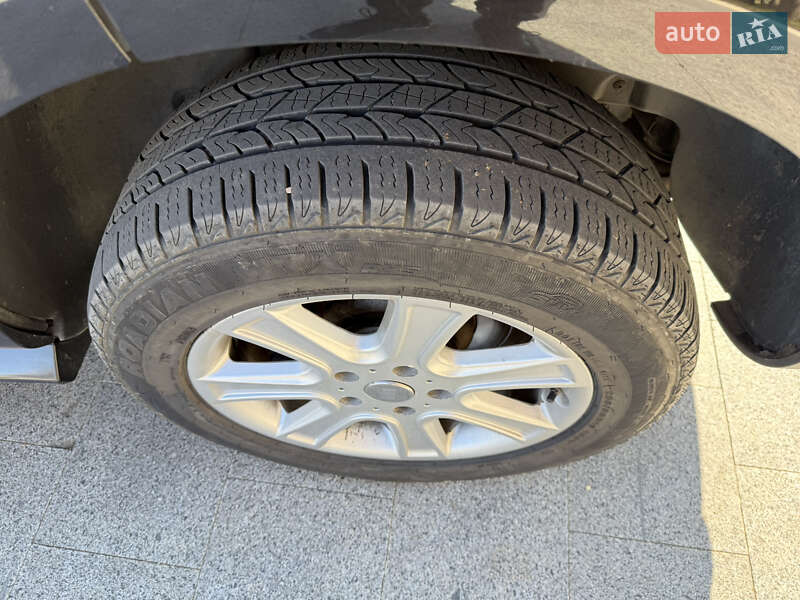 Внедорожник / Кроссовер Volkswagen Touareg 2006 в Одессе