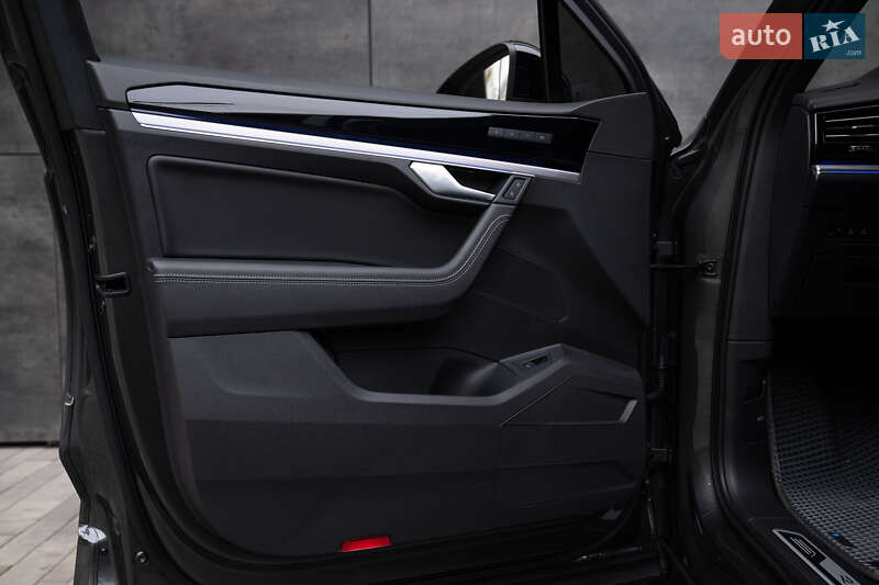 Позашляховик / Кросовер Volkswagen Touareg 2023 в Києві фото 18 Позашляховик / Кросовер Volkswagen Touareg 2023 в Києві