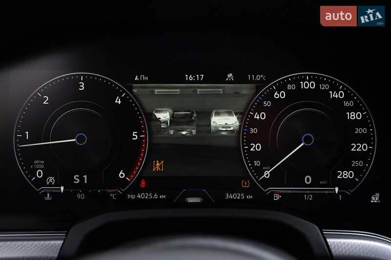 Позашляховик / Кросовер Volkswagen Touareg 2023 в Києві фото 29 Позашляховик / Кросовер Volkswagen Touareg 2023 в Києві