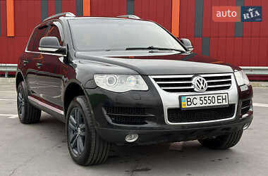 Внедорожник / Кроссовер Volkswagen Touareg 2007 в Киеве