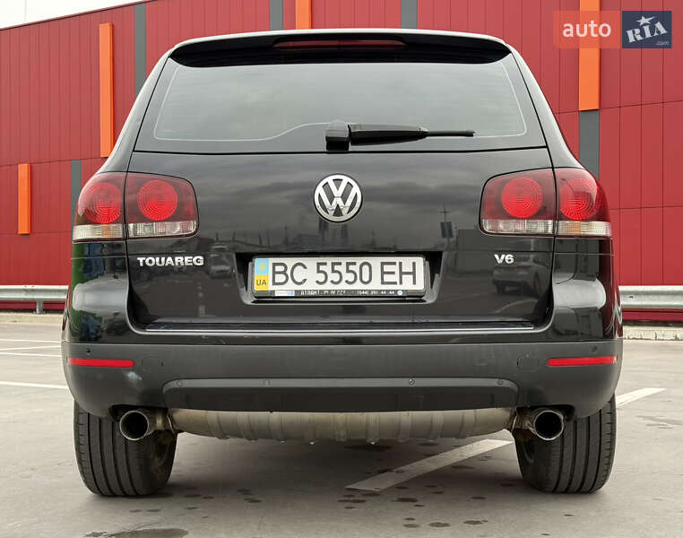 Внедорожник / Кроссовер Volkswagen Touareg 2007 в Киеве