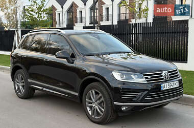 Внедорожник / Кроссовер Volkswagen Touareg 2015 в Белой Церкви