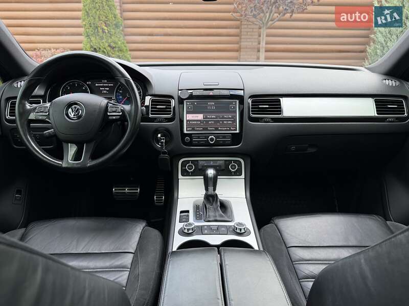 Позашляховик / Кросовер Volkswagen Touareg 2012 в Києві фото 65 Позашляховик / Кросовер Volkswagen Touareg 2012 в Києві