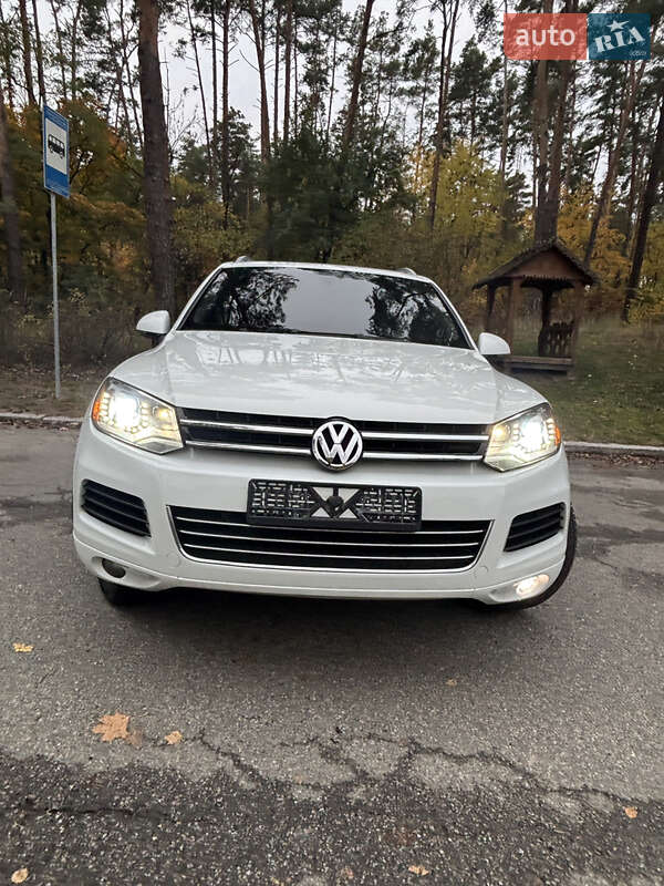 Позашляховик / Кросовер Volkswagen Touareg 2012 в Києві фото 5 Позашляховик / Кросовер Volkswagen Touareg 2012 в Києві