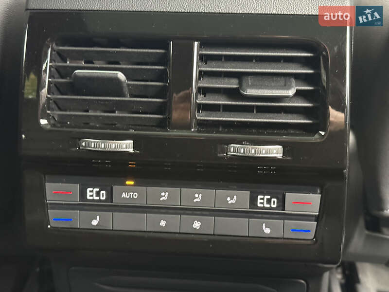 Внедорожник / Кроссовер Volkswagen Touareg 2022 в Луцке фото 47 Внедорожник / Кроссовер Volkswagen Touareg 2022 в Луцке