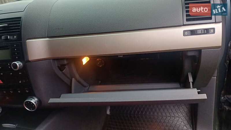 Внедорожник / Кроссовер Volkswagen Touareg 2006 в Белой Церкви фото 14 Внедорожник / Кроссовер Volkswagen Touareg 2006 в Белой Церкви