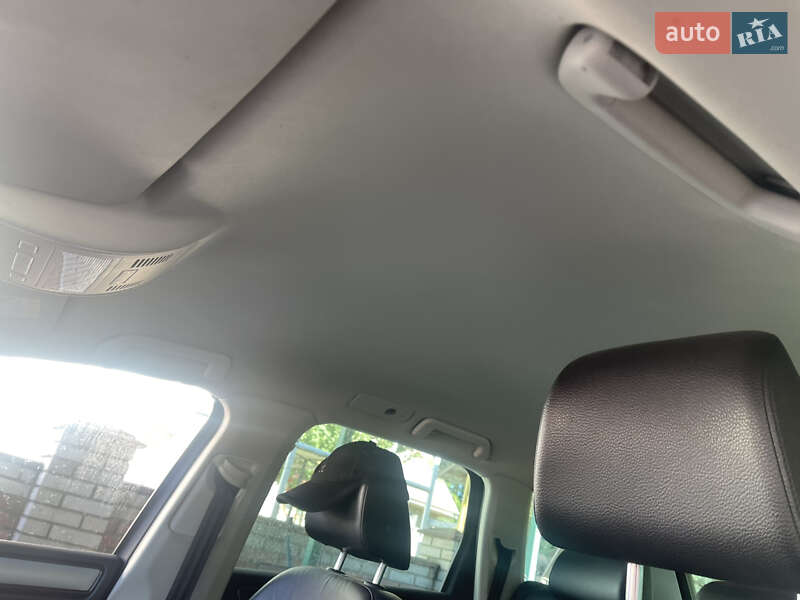 Внедорожник / Кроссовер Volkswagen Touareg 2017 в Немирове фото 7 Внедорожник / Кроссовер Volkswagen Touareg 2017 в Немирове